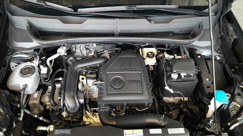 Volkswagen T-Cross 1.0 200 TSI TOTAL FLEX COMFORTLINE AUTOMÁTICO