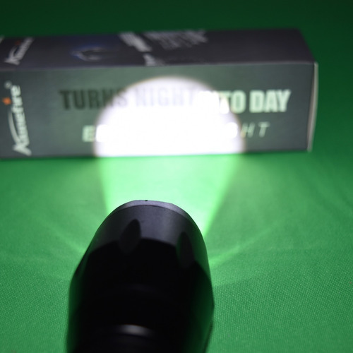Linterna Led 5 Modos Zoom Y Flash - Supervivencia Extremo