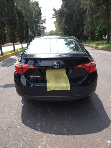 Toyota Corolla 1.8 Base Mt