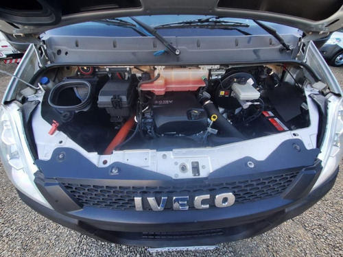 Iveco Daily 35s14 Diesel Chassi Cabine Turbo Intercooler