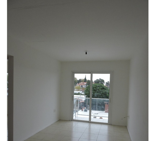Imagen 2 de 9 de Venta De Apto De 2 Dorm. En Zona Dos Avenidas