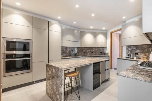 Apartamento En Venta En El Chicó. Cod V15732