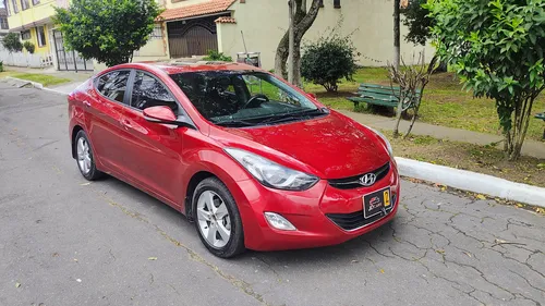 Hyundai Elantra 1.8 i35 GLS MT