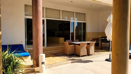 Casa En Venta En Playa Blanca, Zihuatanejo, Gro, México
