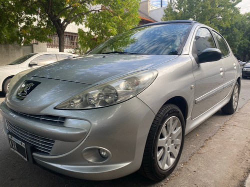 Peugeot 207 Compact