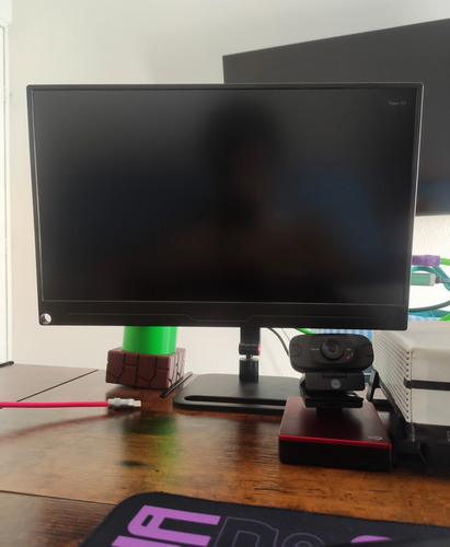 Monitor Portatil 15.6 Pulgadas Full Hd Hdr Con Vesa 75x75 Negro (Usado)