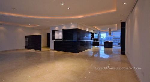 Departamento De Lujo En Venta En Torre Zsense Andares