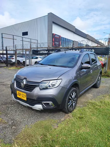 Renault Stepway 1.6 Intense Automática