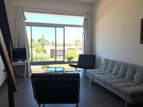 Apartamento En Venta De 2 Dormitorios En Manantiales (ref: Bpv-5428)