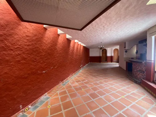Casa En Venta En Residencial El Campanario