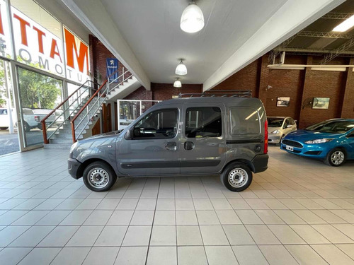 Imagen 6 de 13 de Renault Kangoo 2016 1.6 Furgon Ph3 Confort 5as Lc