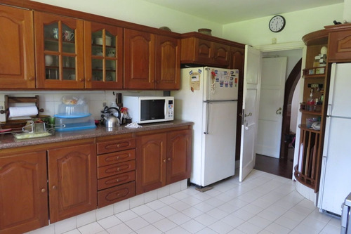 Casa En Venta De 4 Dormitorios En San Rafael