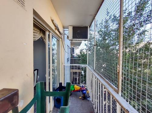 Imagen 4 de 22 de Venta De Departamento En Floresta