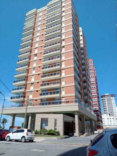 Imagen 3 de 22 de Departamento 3 Ambientes Con Dependencia Frente Al Mar