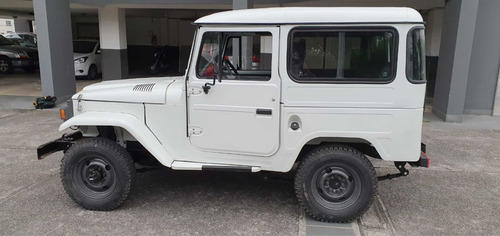 Toyota Bandeirante Diesel 14 B