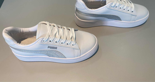 Zapato Casual Generico Puma, Blanco Con Plata, Suela Alta