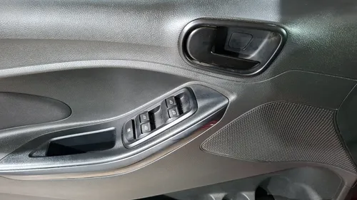 Ford Figo 1.5 TITANIUM AUTO