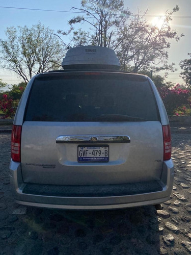 Chrysler Town & Country 2008