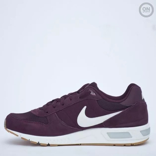 nike nightgazer bordo