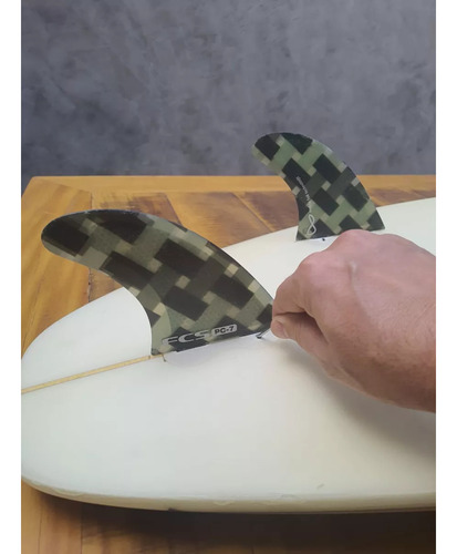 100 Parafusos Fixação Quilha Prancha Surf Compativel Fcs Ii