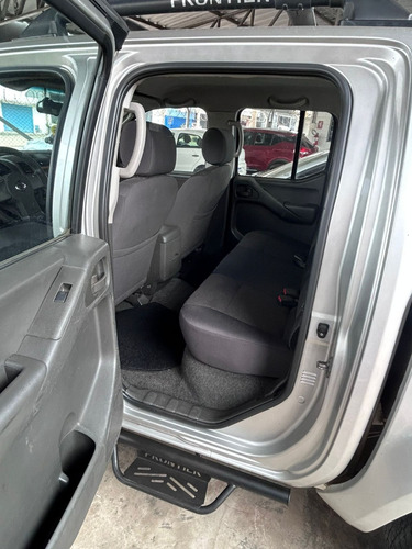 Nissan Frontier 2.5 Se Cab. Dupla 4x2 4p