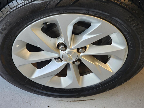 Chevrolet Onix Lt 2 1.0 Mt