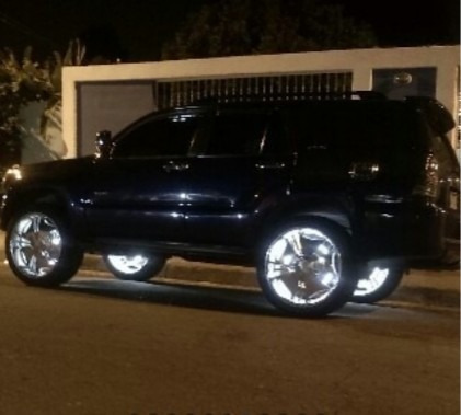 Imagen 9 de 12 de Cajones Y Empotrado De Sonido Para Carros