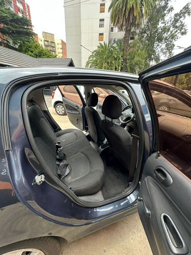 Peugeot 207 1.4 Active 75cv