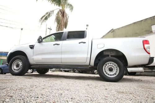 Imagen 3 de 10 de Ford Ranger Xl 2.5 Nafta 4x2