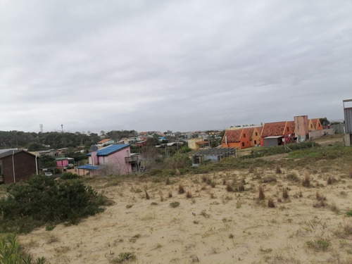 Imagen 14 de 21 de Manz 134 Solar 5 Y 25 En Punta Del Diablo