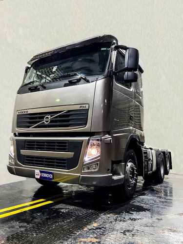 Imagem 2 de 12 de Volvo Fh 460 6x2 2014 = Actros 2546, Axor 2544, Scania R440