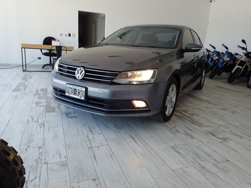 Volkswagen Vento 2.5 Advance Plus 170cv Tiptronic