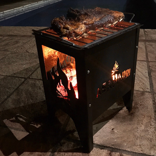 Fogonero Parrilla Asador Calentador Leña Asaparri Prestigio Color Negro