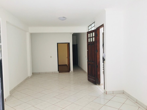 Imagem 8 de 15 de Sobrado Para Locação, Com 3 Dormitórios, 2 Suítes , Rua Dos Sorocabanos, Próximo Do Museu Do Ipiranga, São Paulo, Sp. - Sp - So0596_sales
