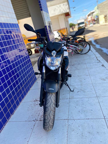 Imagem 9 de 9 de Yamaha Xj6n