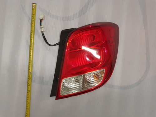 Calavera Luz Trasera Derecha Original Chevrolet Beat Sedan 