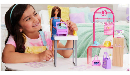 Set Barbie Diseñadora De Modas Fashionista Mattel Con Acces