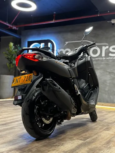 Yamaha N-max