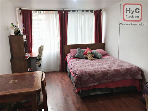 Departamento En Venta De 1 Dormitorio En Santiago