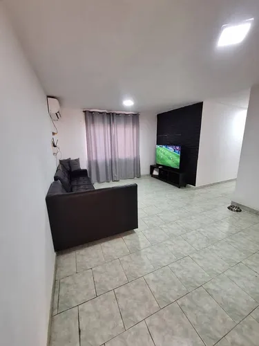Venta Apartamento Abadía. (nc)