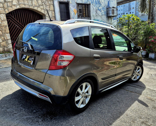 Honda Fit 1.5 TWIST 16V FLEX 4P AUTOMÁTICO