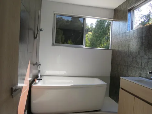 Casalote En Venta En Alto Del Escobero. Cod V14836