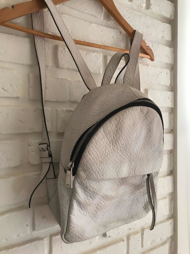 Mochila Prune! Cuero Vacuno Blanco! Tendencia!
