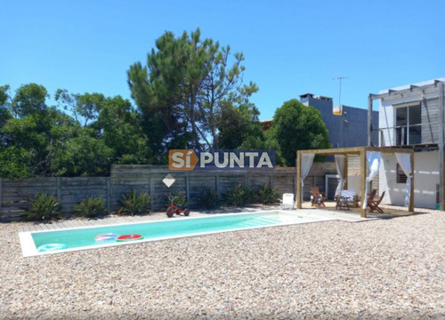 Imagen 3 de 20 de Casa En Venta - Balneario Buenos Aires