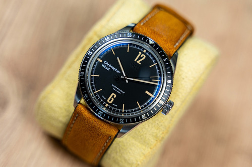 Relógio Christopher Ward C65 Trident Vintage Dive Mechanical Marrom