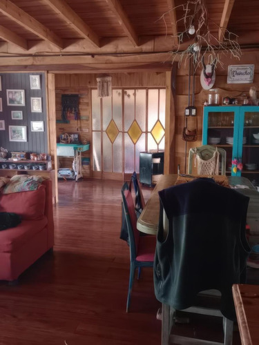Casa En Venta - 2 Dormitorios 2 Baños - Cochera - 2000mts2 - Punta Indio