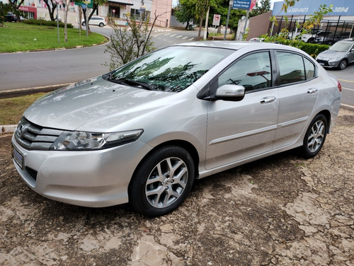 Honda City ex automatico