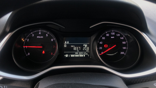 Chevrolet Onix 1.0 Lt 5p