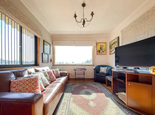 Imagen 12 de 30 de Miraflores. Av. Lusitania. Venta Casa 4d 3b Y Sala De Estar.