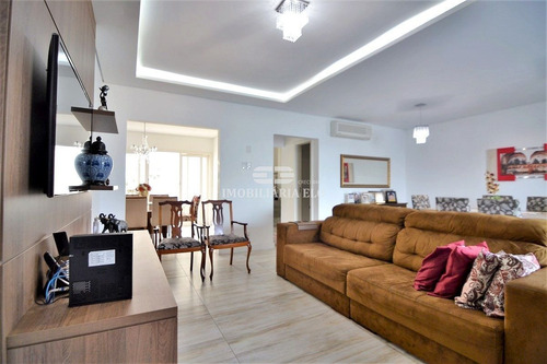 Imagem 27 de 30 de Casa De 500 M² De Área Construída Com Vista E Acesso Exclusivo Para O Mar! - 4647